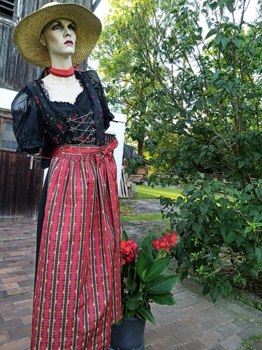 Maxi dirndl exklusiv 38 - exklusiv, gr.38