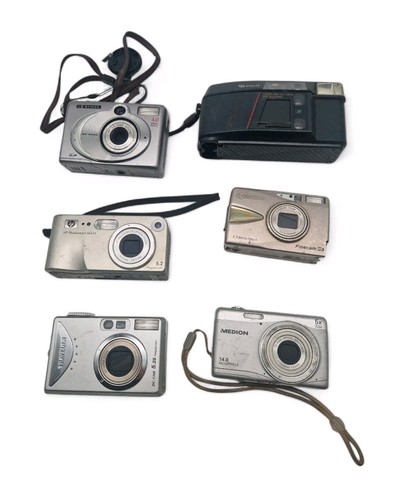 Kamera traveler kyocera - 6x,