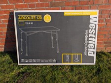 Campingtisch der Firma