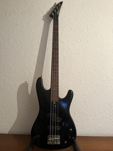 Bass vintage aria - e-bass,