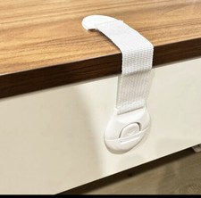 Kindersicherung Schrank