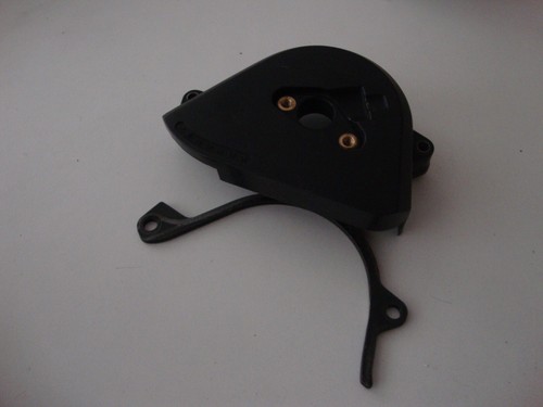 Ritzeldeckel motordeckel links - ritzeldeckel,