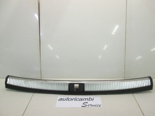 8e9864483c rear panel - rear,