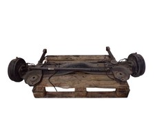 Achse hinten Hinterachse