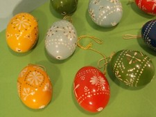 11 Eier Hühner Ei echt antik handgearbeitet bunt Oster Strauß Anhänger