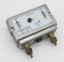 Doppeldruckschalter Johnson