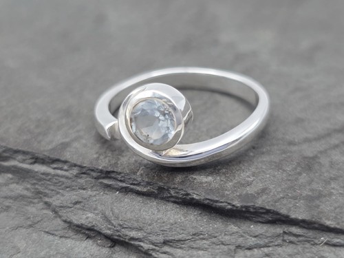 Bergkristall ring aus 925 - bergkristall,