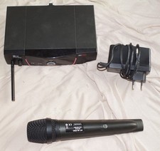 AKG WMS 40 Pro in  super gutem Zustand - funktioniert natürlich