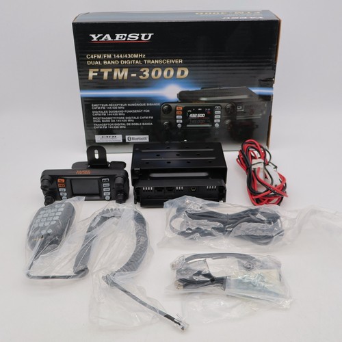 Yaesu ftm 300d dualband - yaesu,
