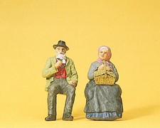 Preiser 45045 Spur G - Bauer und Bäuerin sitzend  NEU und OVP