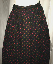 SU004 - Dirndlschürze  Vintage -schwarz / rot - sehr schön - Breite ca. 47cm