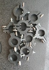 Rohrschelle / Rohrbefestigung / Halter / Schraubschelle Kunststoff - DN30 (30mm)