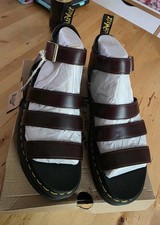 Dr.Martens Sandalen Gr.43. Air