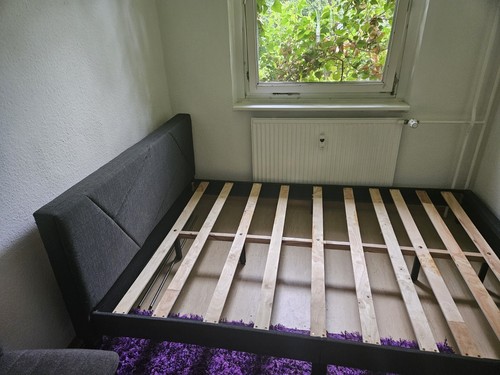 Bettgestell mit lattenrost - bettgestell,