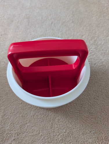 Tupperware pattie maker - pattie,