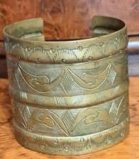 Armreif Messing  breit Vintage 77 g