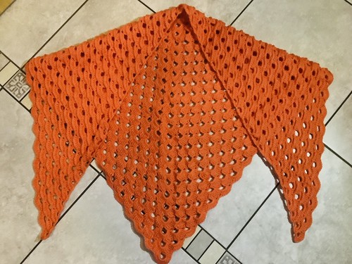 Dreieckstuch gehäkelt - 🧶dreieckstuch,