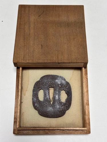Antik eisen tsuba - antik, mokko