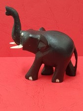 Elefant Holz geschnitzt mit