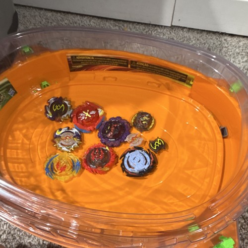 Beyblade burst battle arena - beyblade,