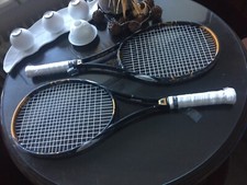 Zwei Wilson BLX Blade 98 sq in