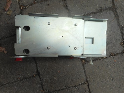 Halterung md100 aus - md100,