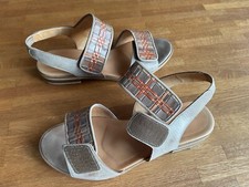 WIE NEU Sandalen von Vabene (jetzt Vabeene), Gr. 38, handgenäht, Klettverschluß