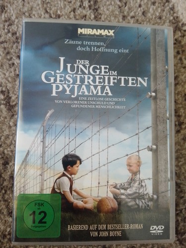 Der junge gestreiften - junge,