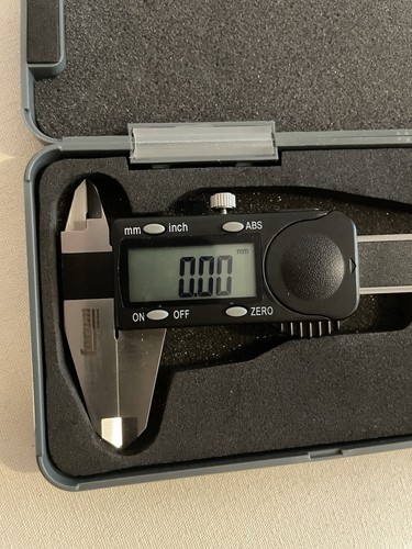 Digitaler elektronischer - digitaler,