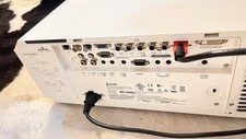 Mitsubishi WL7050U Beamer Heimkino