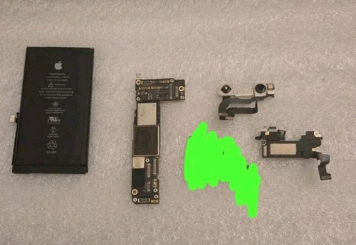 Apple iphone logicboard - iphone,