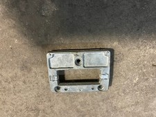 Mercedes W201 W124 W126 Halterplatte Innenspiegel 2018100011