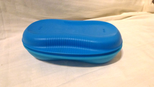 Tupperware-Mikrowelle