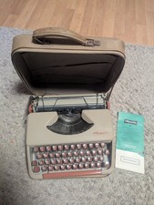Olympia SF Schreibmaschine mit