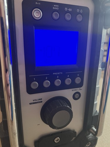 Makita bmr 102 radio - makita,