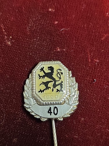 Anstecknadel fußball - anstecknadel,
