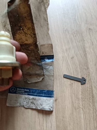 Mercedes w123 unterdruckdose - mercedes,