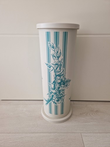 Original schumm plastic