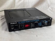 Roland JV-1010 64-Voice Synth MIDI Soundmodul Neuer Akku!!
