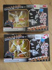 2x Quadcopter Flugzeug DTQ, Dickie Toys RC (in der Originalverpackung)