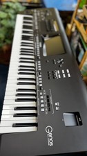 Yamaha Genos 1 Digitale Workstation mit 76 Tasten + 1 Jahr Gewähr