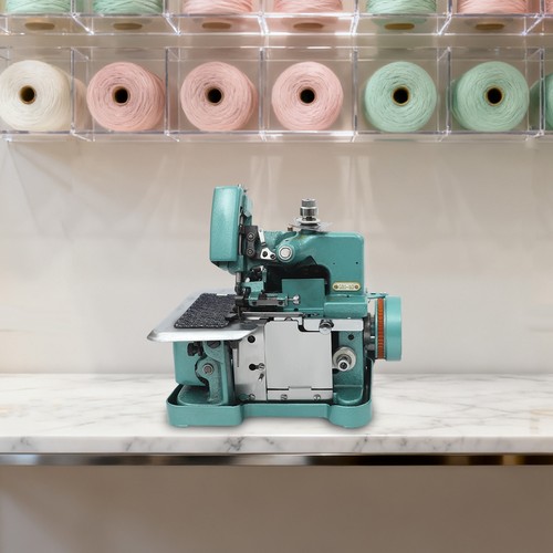 Overlock-Nähmaschine