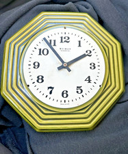 DDR Wanduhr Weimar Quarz - Porzellan/ Bastlerstück - Glas Fehlt - Wie Foto