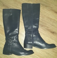 dunkelblaue Stiefel, Fabiani
