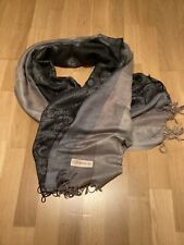 Damenschal von Cashmere, Mehrfarbig ( Silber, Hellgrau, Dunkelblau ) 175x68 cm