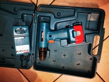 Akkuschrauber Makita 6222D Ersatzteil Akku/Ladegerät Defekt Bastler