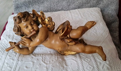 Putto mit flöte engel aus - mit,