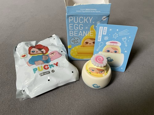 Pop mart pucky egg beanie - mart,