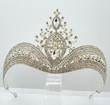 Silberne Tiara Diadem mit facettierten Strasssteinen und Kristallen Bride Crown