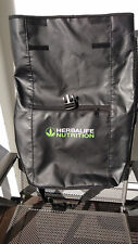 Herbalife Nutrition wasserfester variabler Rucksack15x35x63 cm Klick- und Klett-